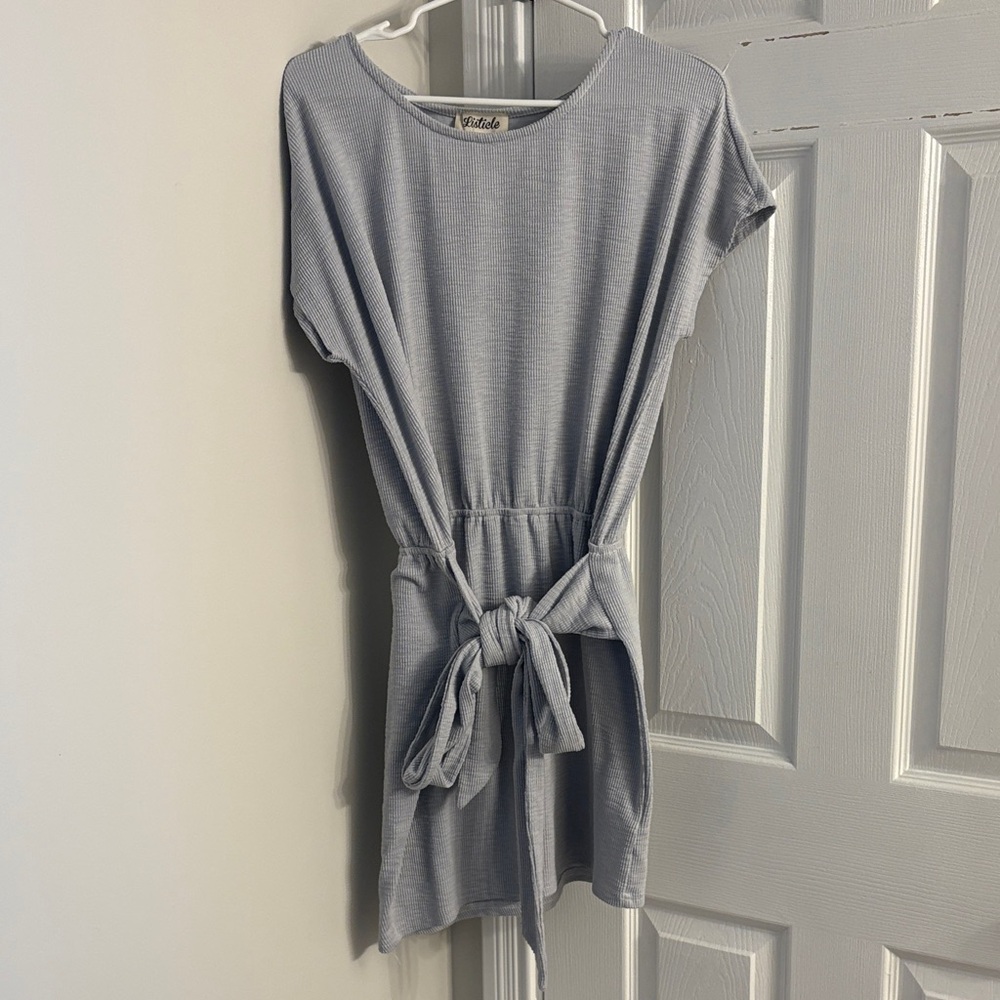 Listicle Light Gray Tie-Waist Dress
